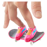 Hot Wheels Skates Fingerboard + Die Cast Asst