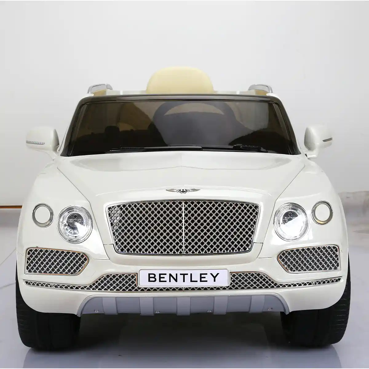 Licensed Bentley Bentayga_White