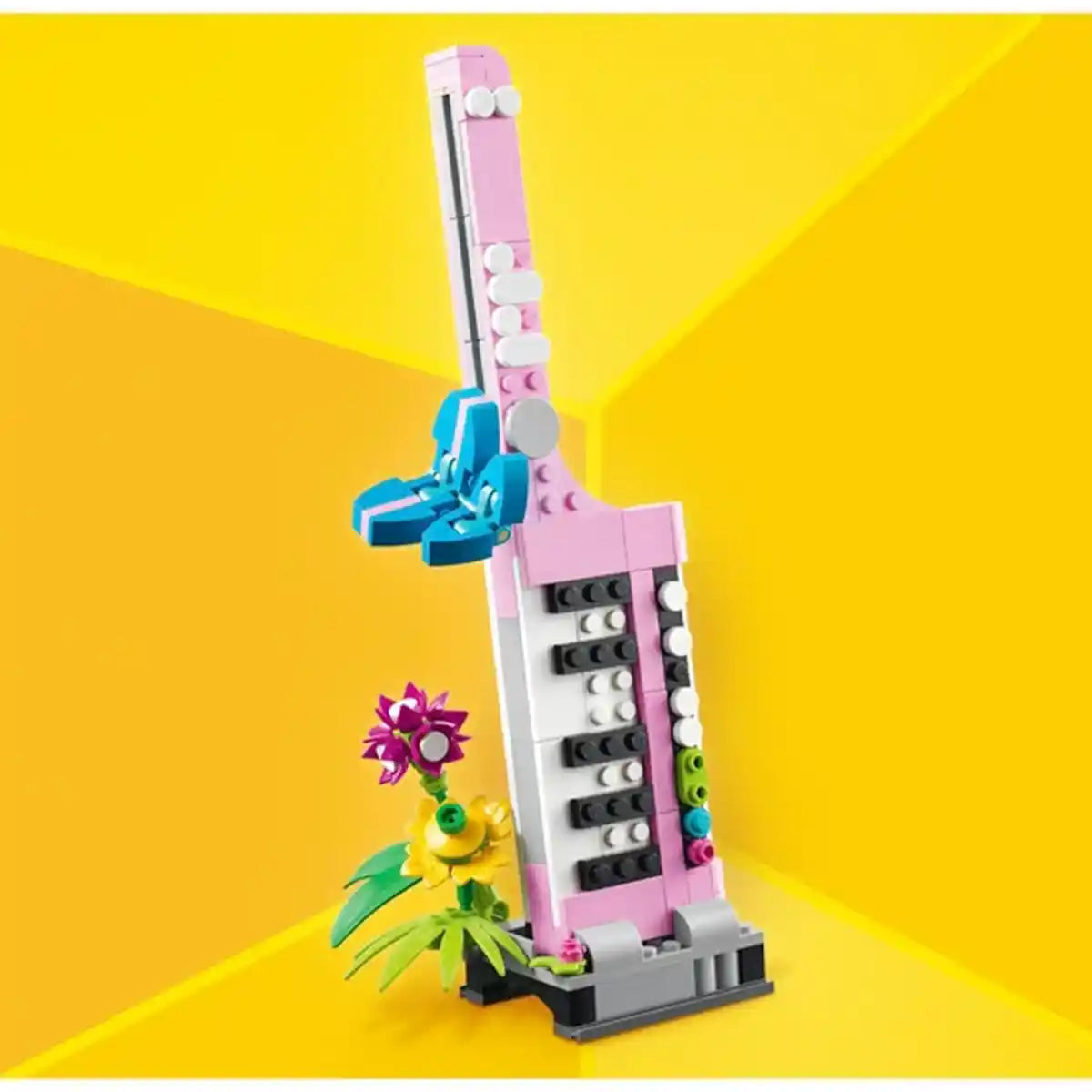 LEGO Creator Typewriter With Flowers 31169