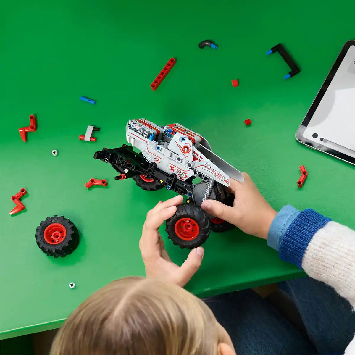 Lego 42200 Monster Jam ThunderROARus Pull-Back