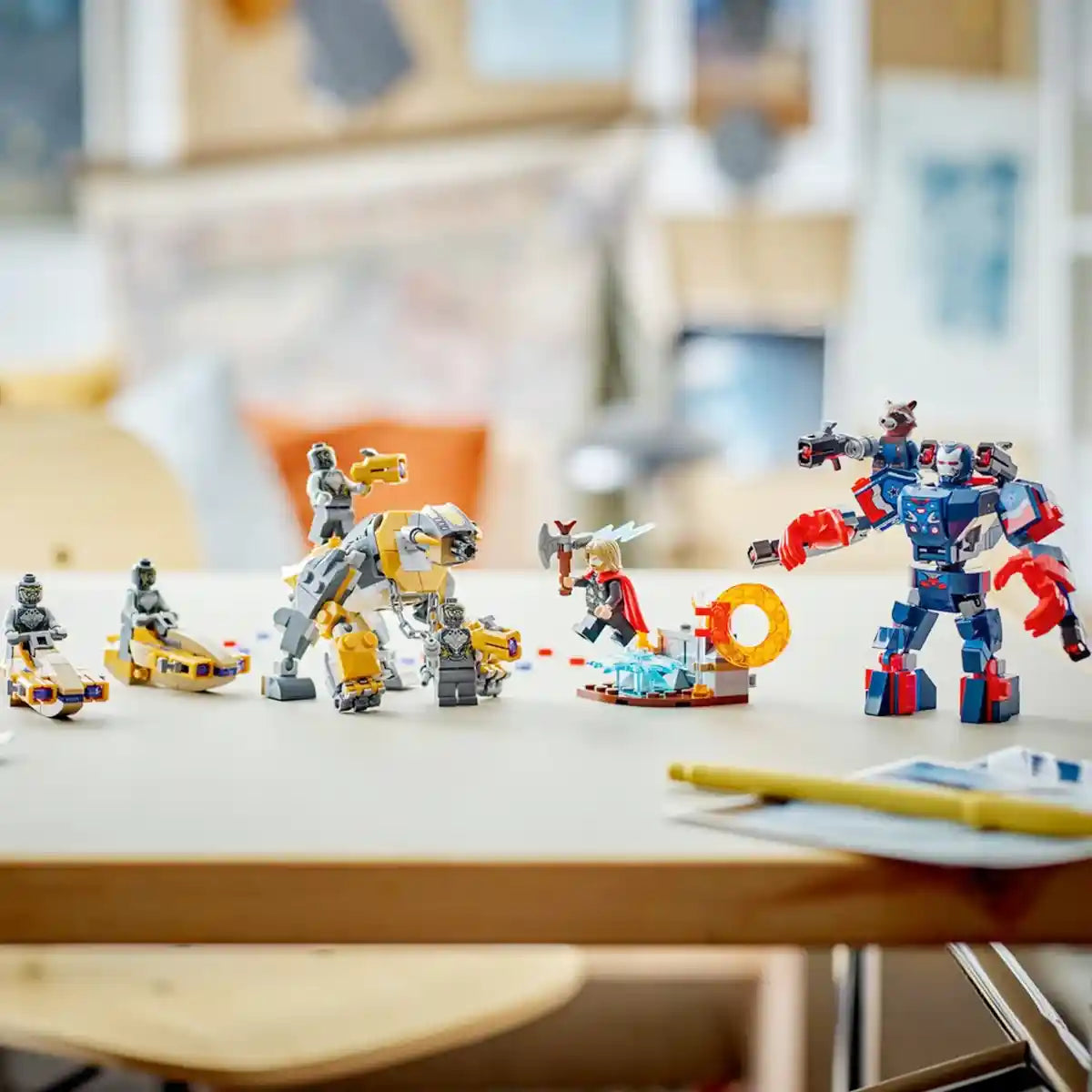 Lego 76322 Avengers: Endgame Thor vs. Chitauri