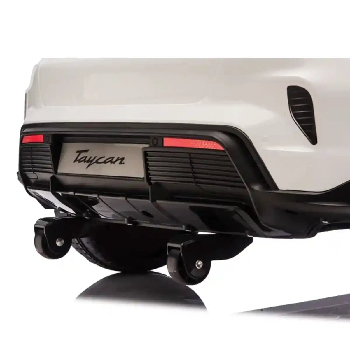 R/C Licensed Porsche Taycan Turbo S White