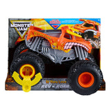 Monster Jam 1:18 Rev 'n RoarEl Toro Loco