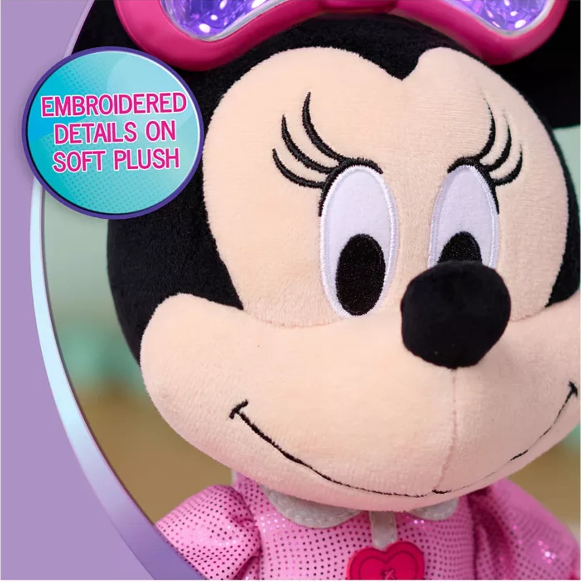 Minnie Mouse Colorfinity Feature Plush