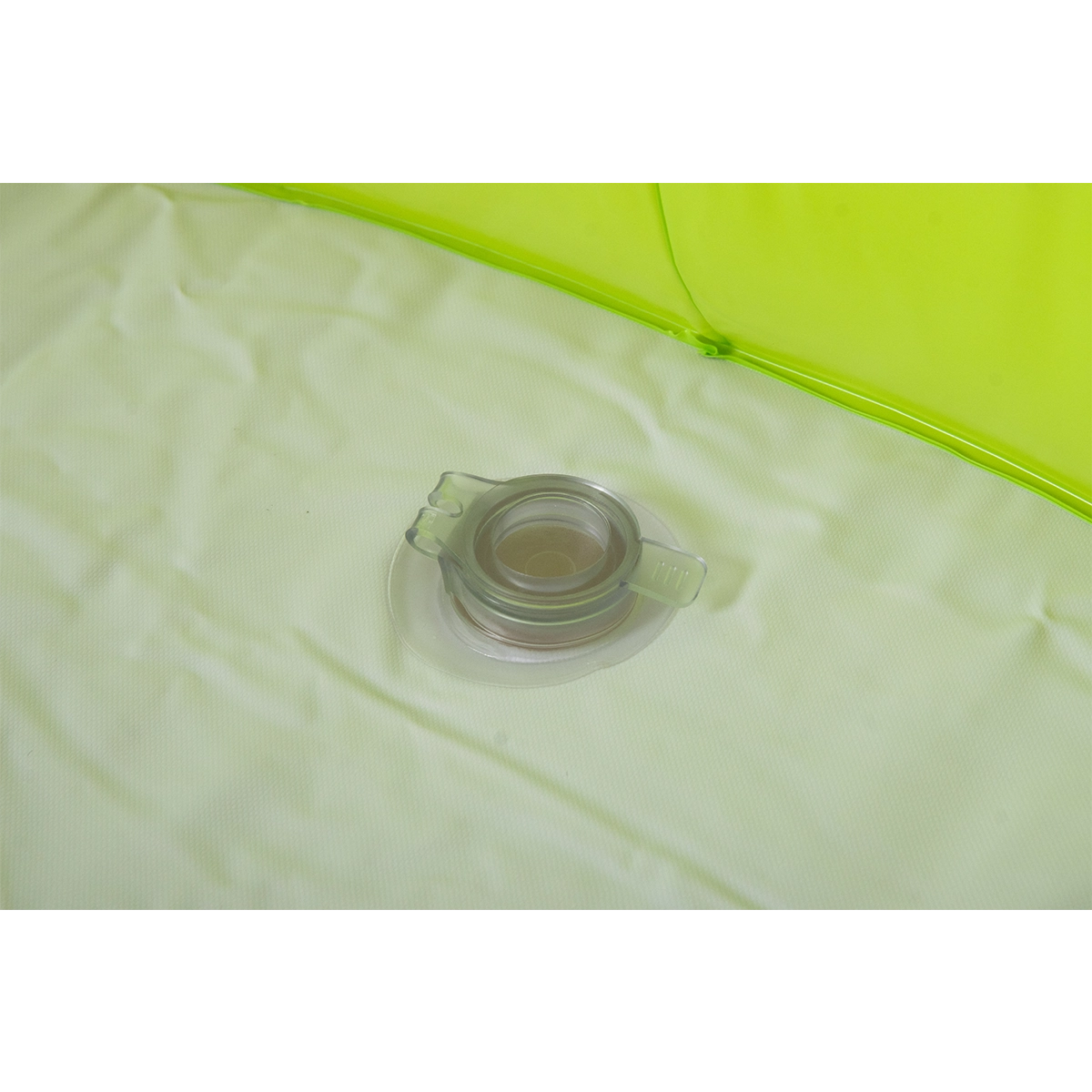 Green Figure-8 Pool