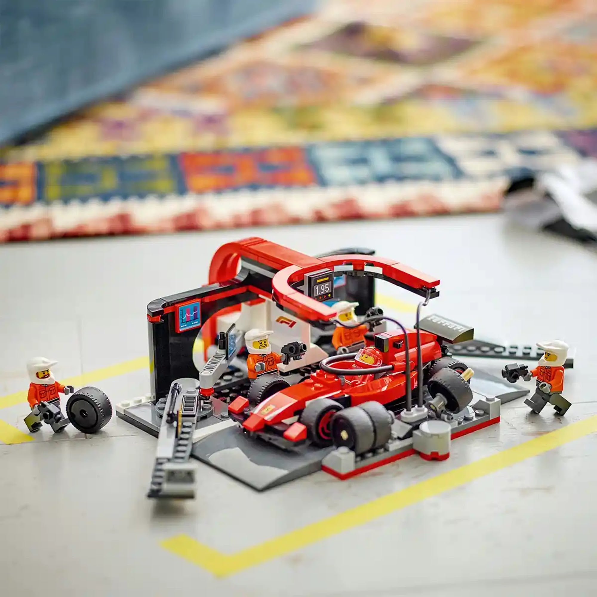 LEGO City LEGO 60443 F1 Pit Stop & Pit Crew with Ferrari Car