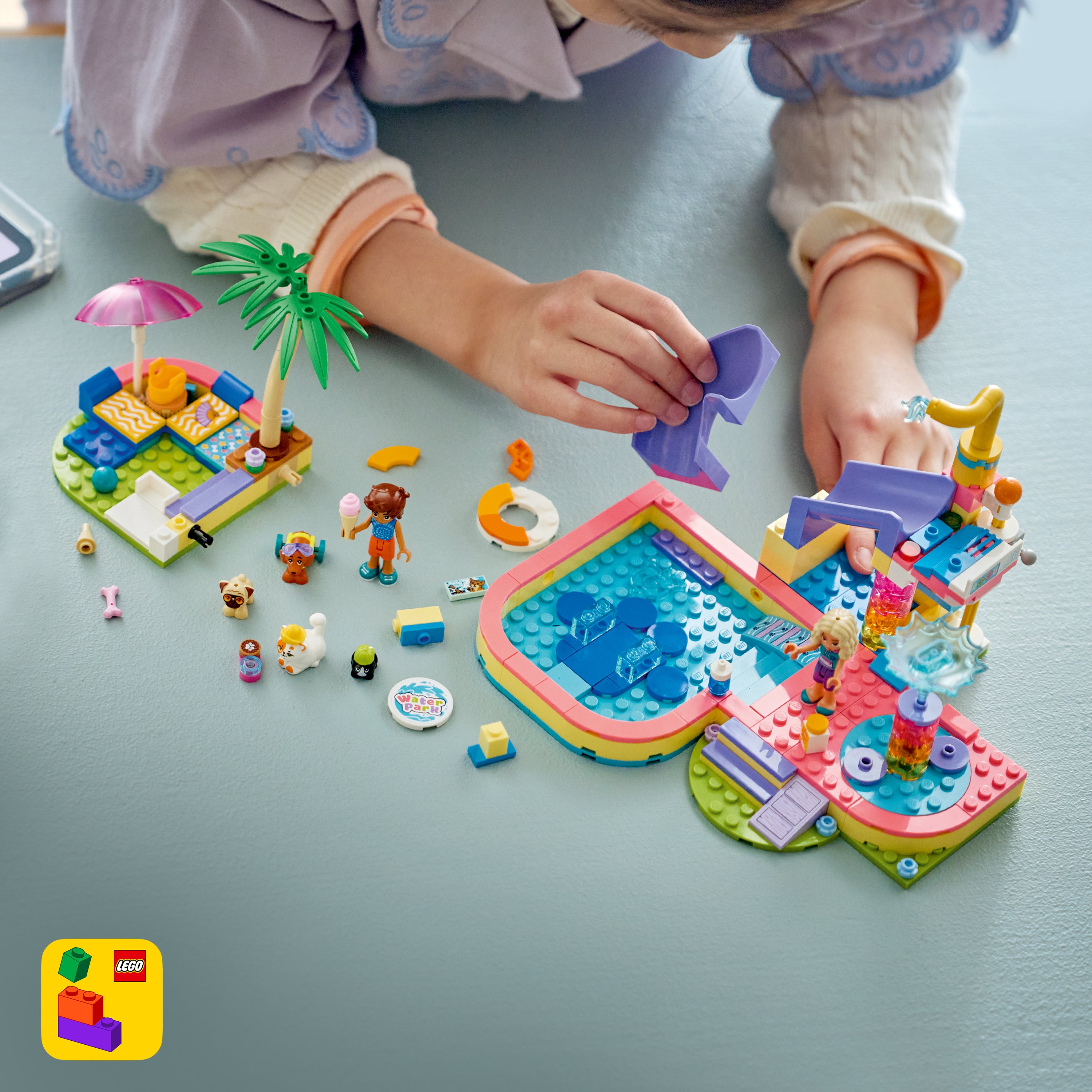 LEGO Friends 42676 Fun Water Park Day V29 6+
