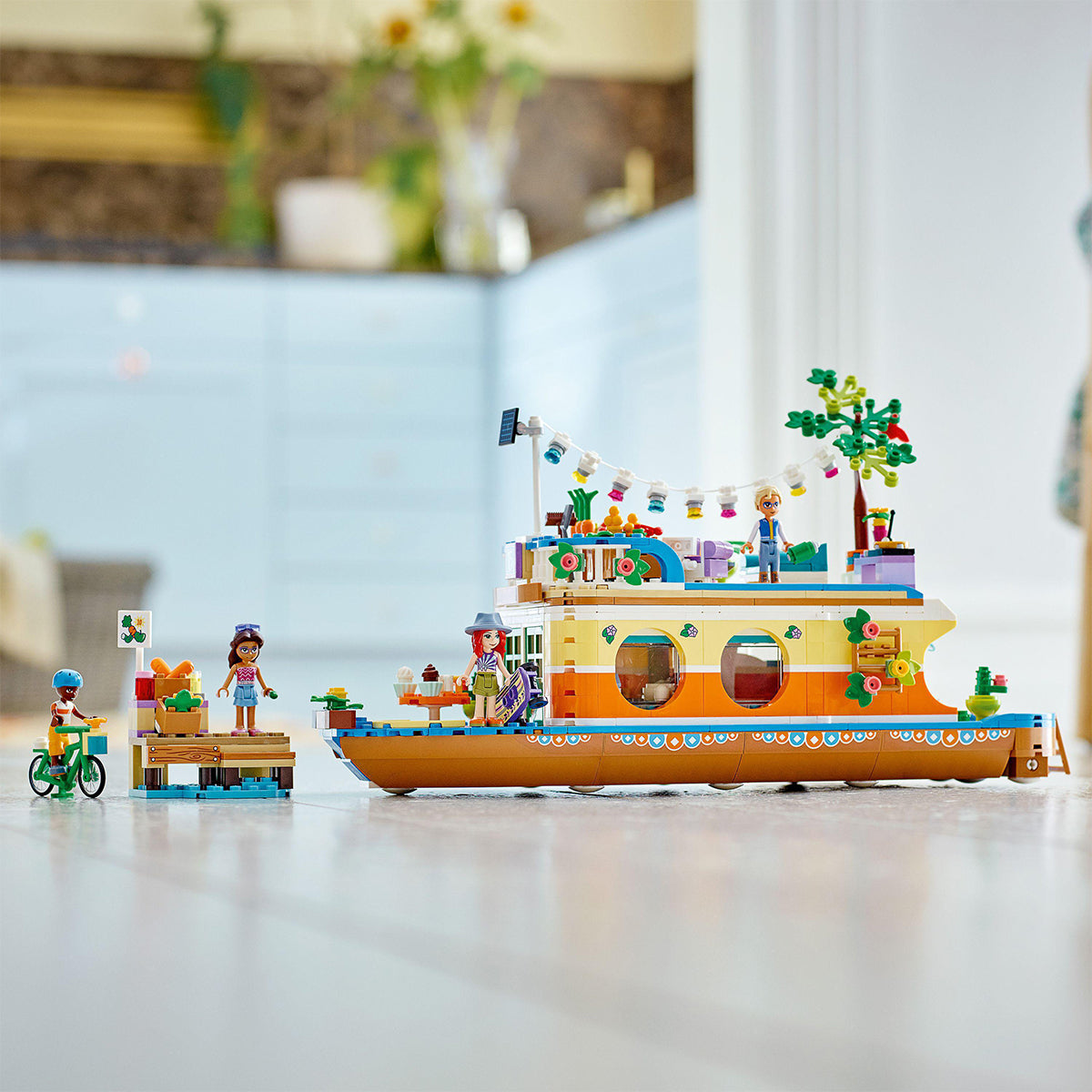 Lego 41702 Canal Houseboat