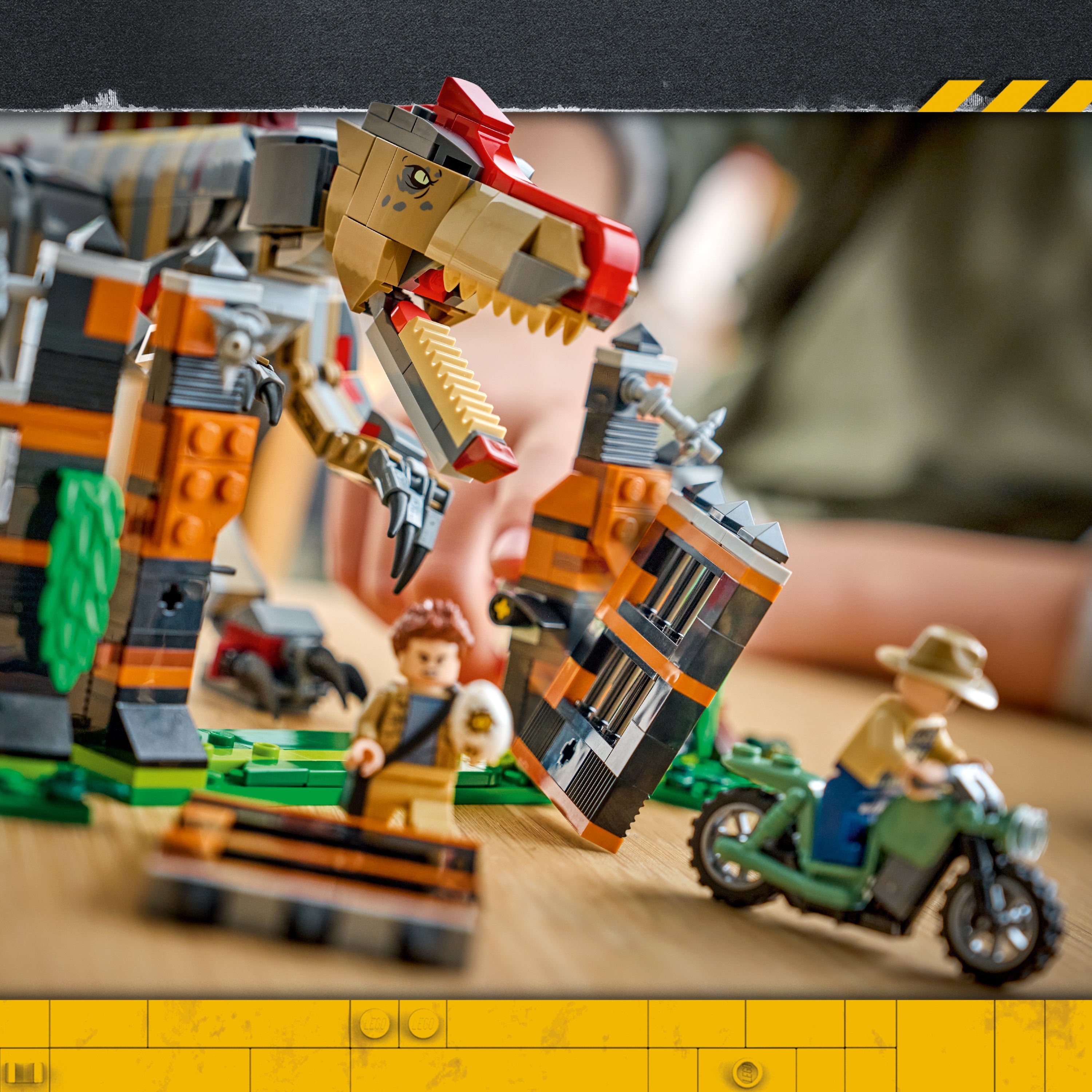 LEGO Jurassic World 77982 Spinosaurus Dinosaur Escape (9+)