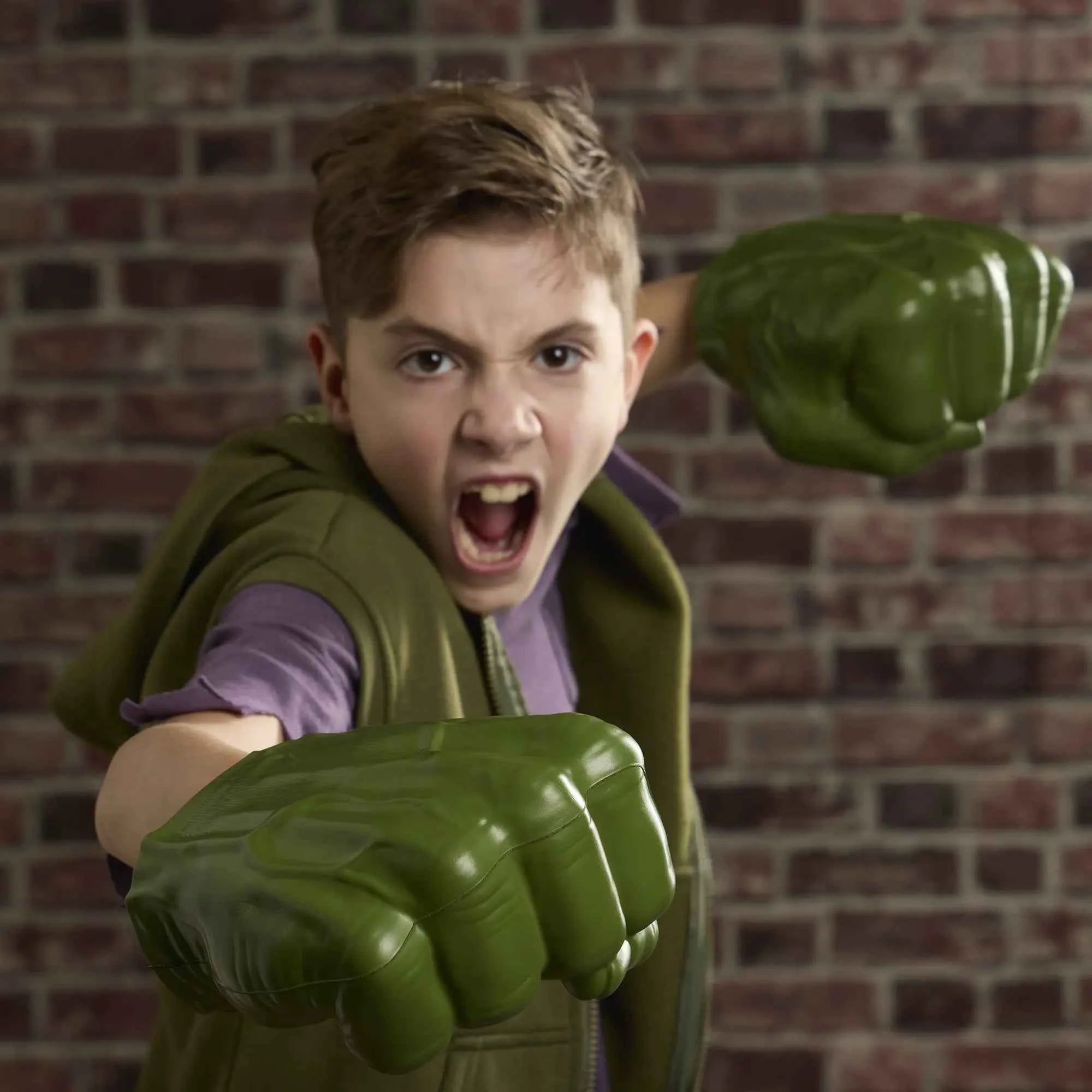 Hulk Gamma Smash Fists