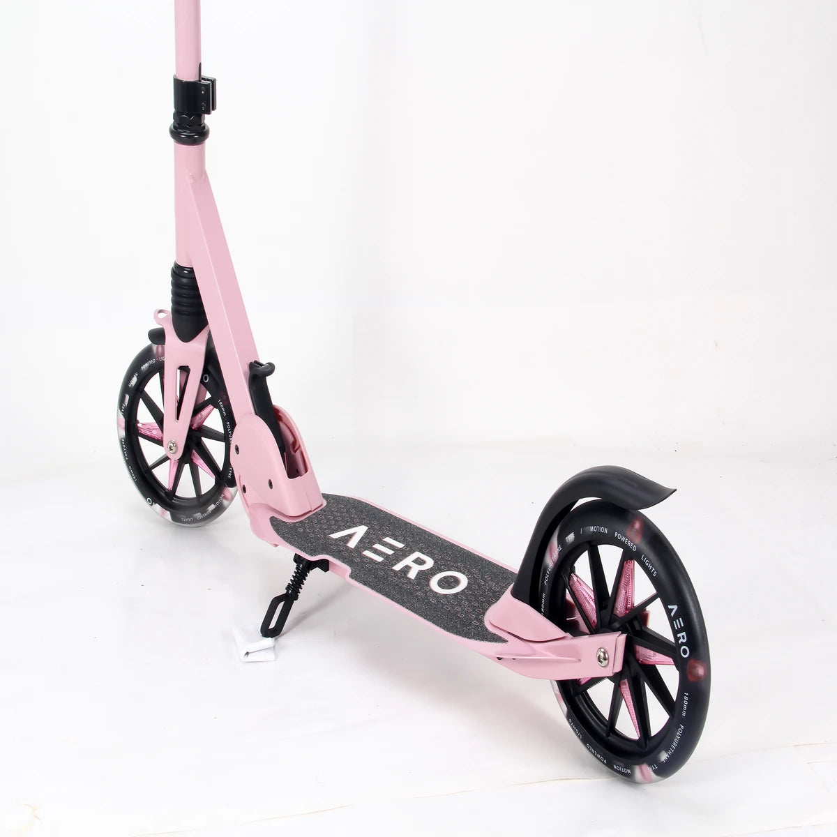 Aero Scooter with big light up wheels A5-Pink